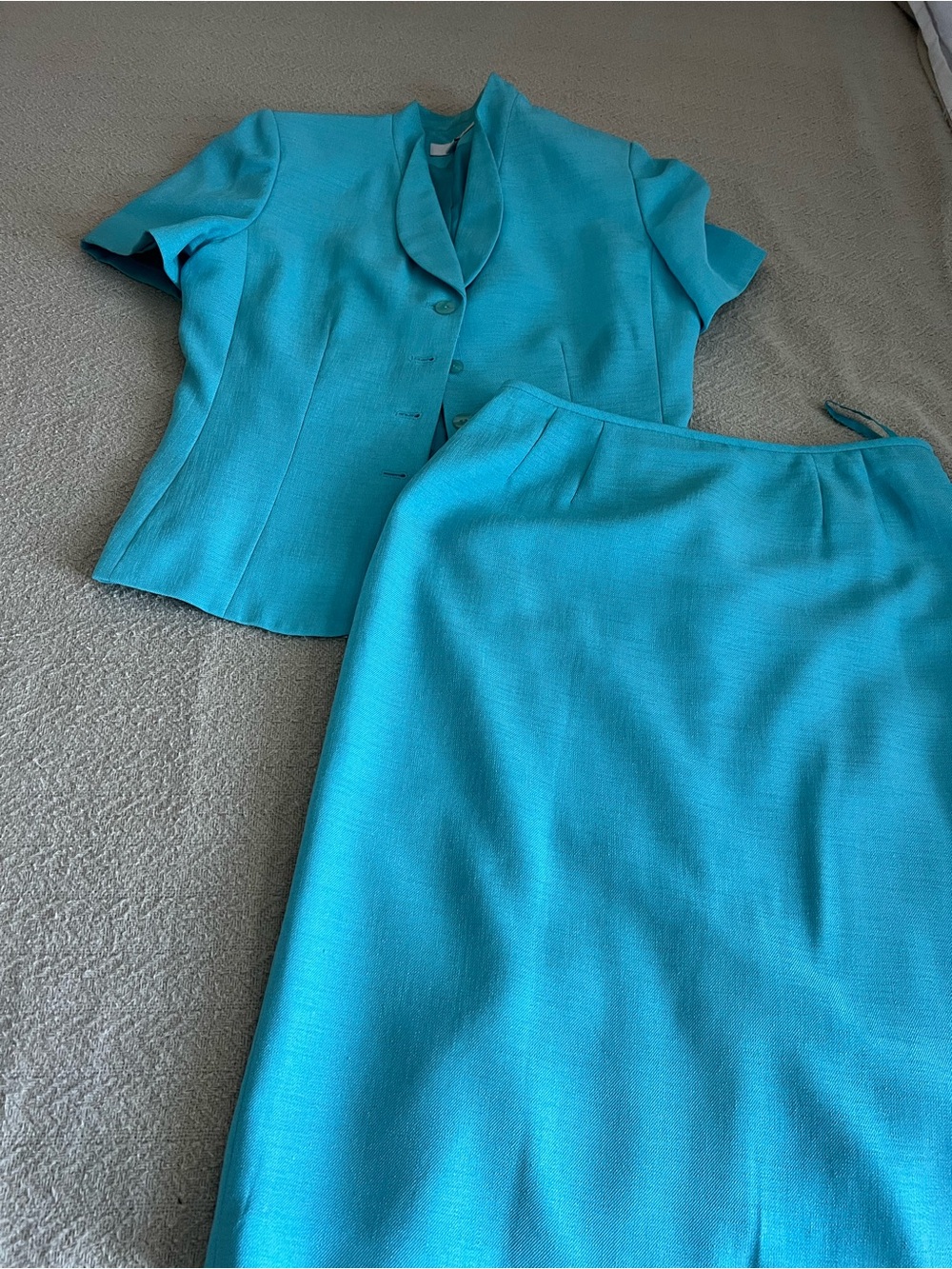 Le Suit Turquoise Straight Skirt - Picture 2 of 2